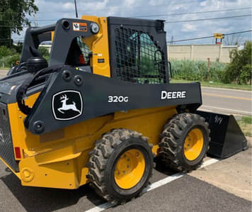 Main image John Deere 320G